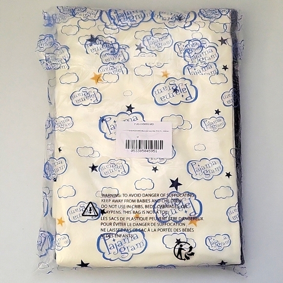 Women's Blue and Ivory Star Print PJ Set  - Long Sleeve - Picture 2 of 4